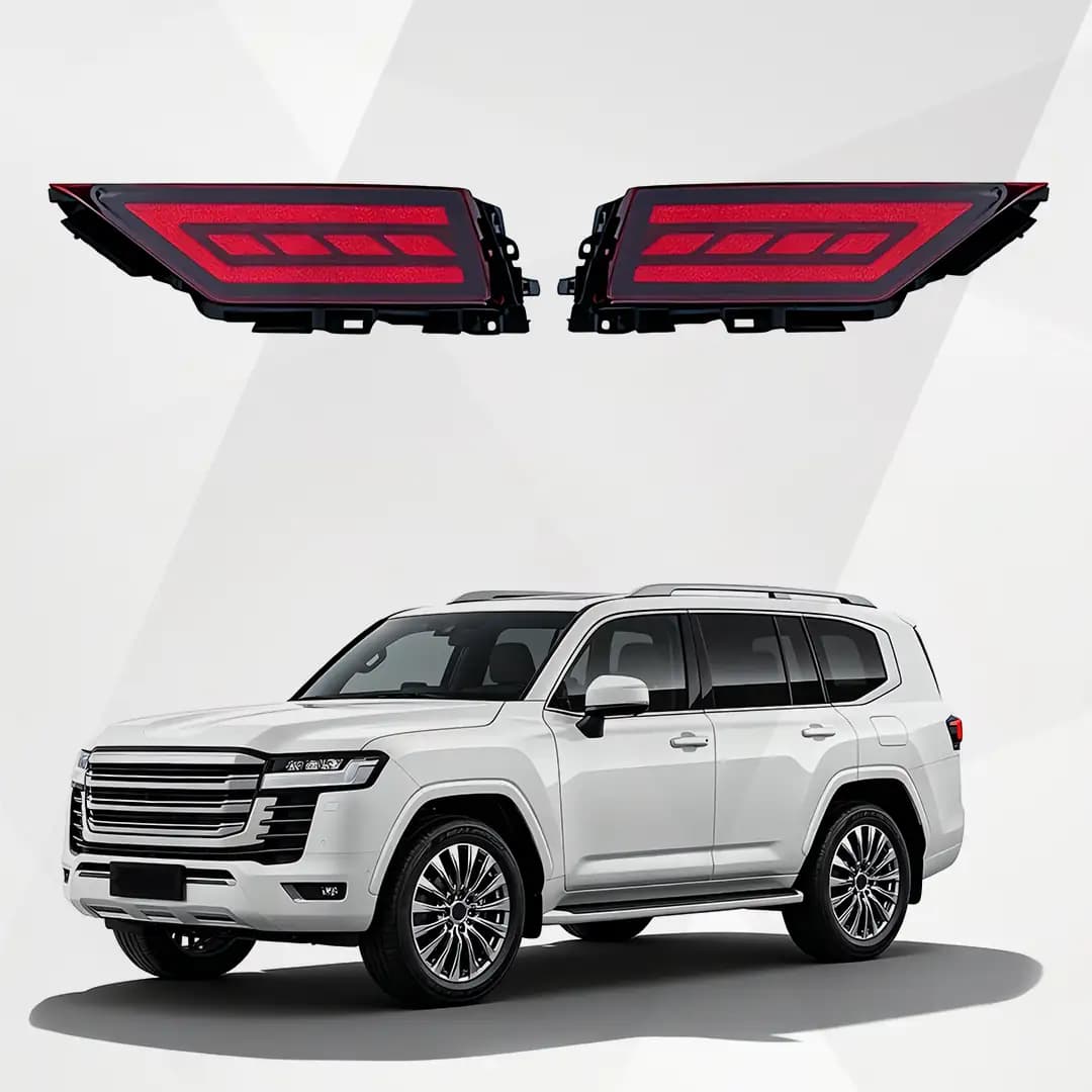 Toyota Land Cruiser LC300 LED Rear Bumper Lamp with Dynamic Turn Signal